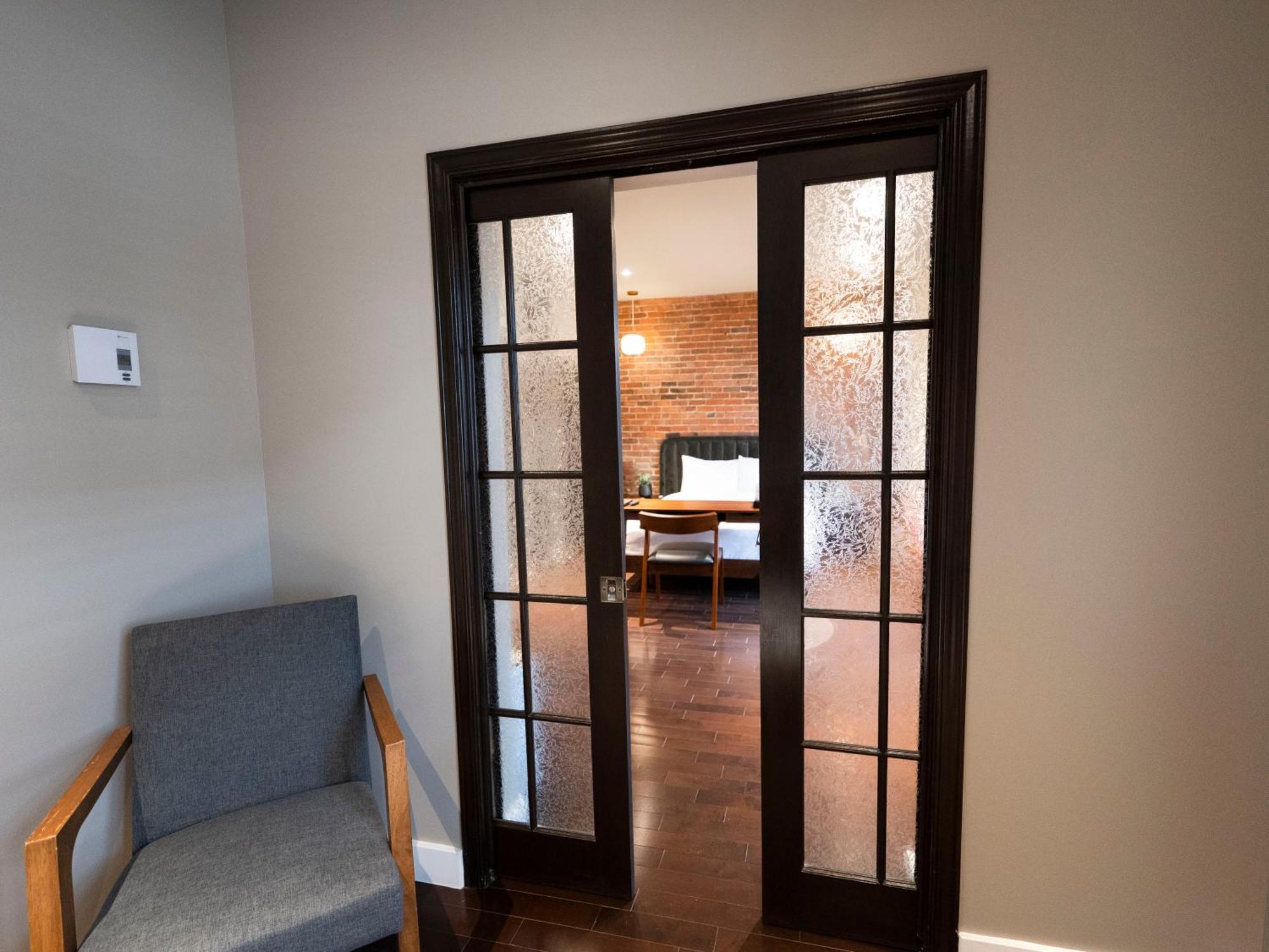 Self Check-In Boutique Hotel - Quartier Latin - Room 201 Montreal Luaran gambar